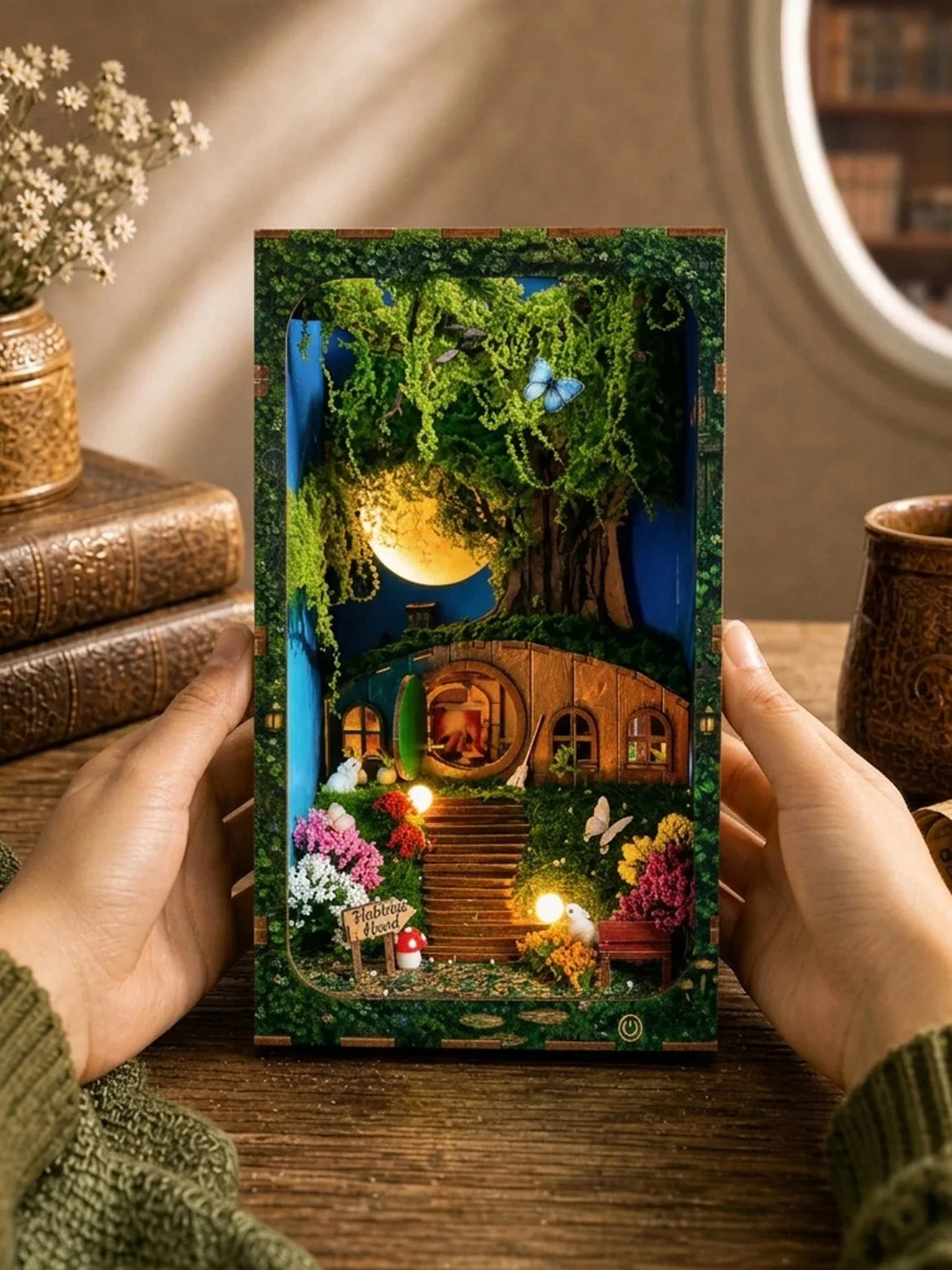 Buladle B mobile-3x book nook banner, text-free reusable image